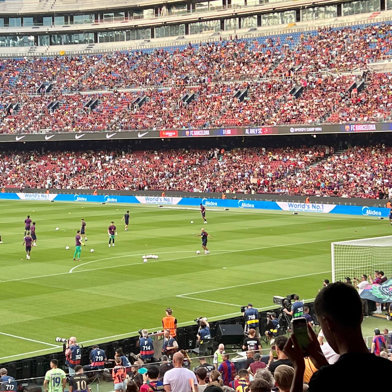 Camp Nou em dia de Troféu Joan Gamper